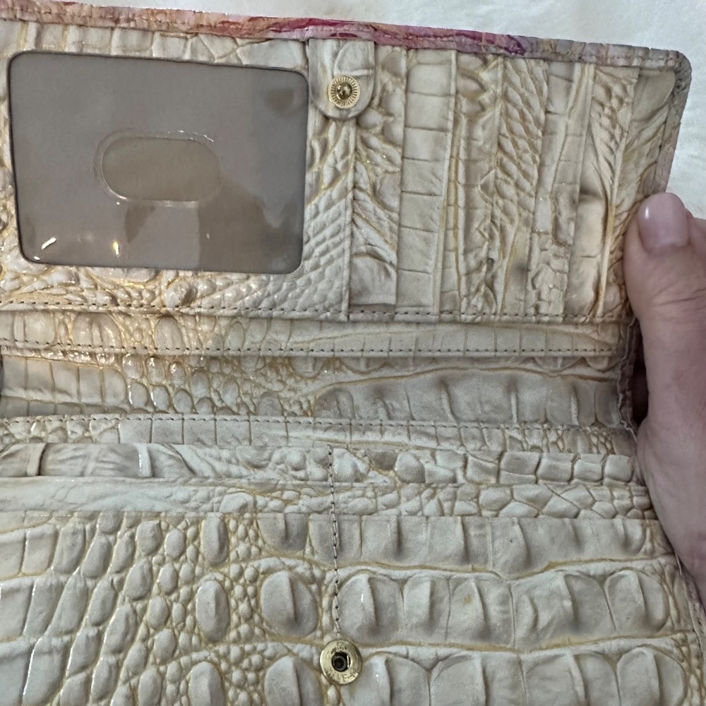 🥇Brahmin Entice Ombré Ady Wallet - Picture 5 of 5